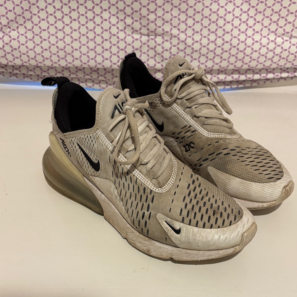 Nike Air Max 270 Sneakers